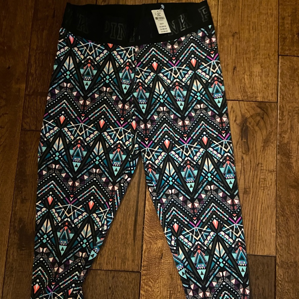 VS Pink leggings XS new with tag